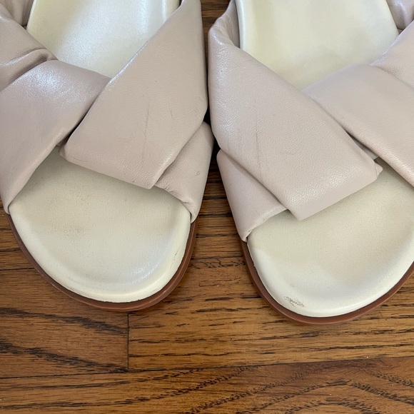 Italeau slide on sandals in very light gray size 40 - Picture 2 of 7